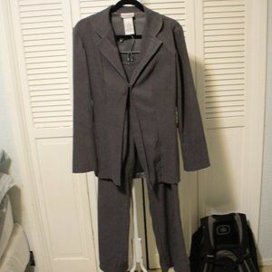 Breakin' Loose Grey Suit